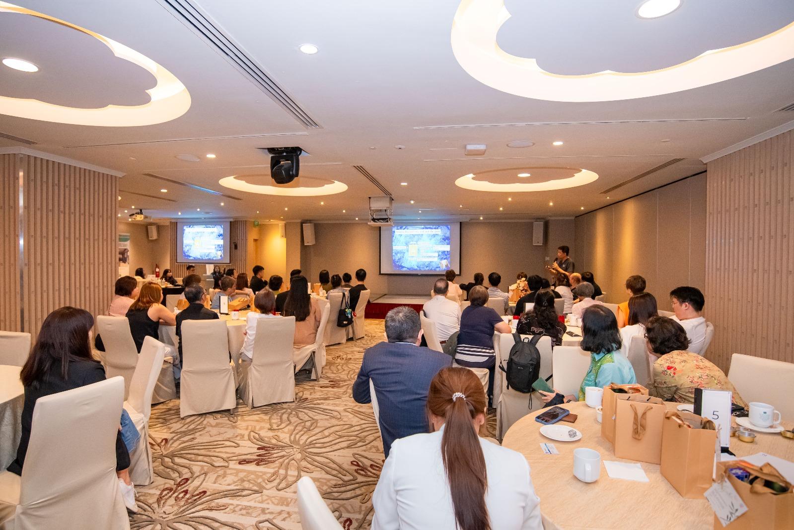 Reduce Pain by Dr Yeo on International Women’s Day